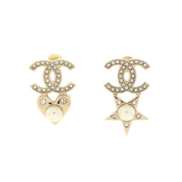 Chanel Charming Winter CC Heart Star Earrings Crystal Embellished Metal and Faux Pearls