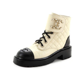 Chanel Women's Chain CC Cap Toe Lace Up Combat Boots Quilted Shiny Calfskin