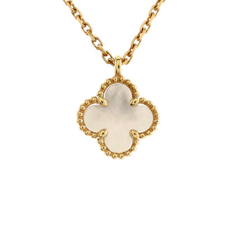 Sweet Alhambra Pendant Necklace 18K Yellow Gold and Mother of Pearl