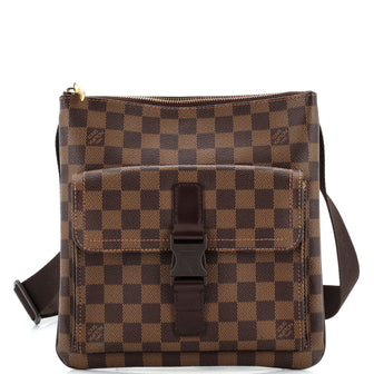 Louis Vuitton Pochette Melville Damier