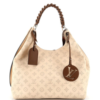 Louis Vuitton Carmel Hobo Mahina Leather