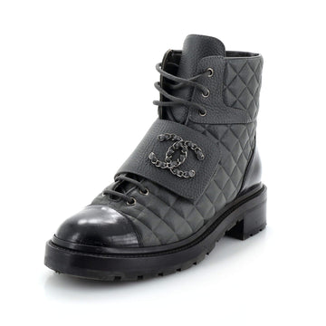 Chanel Women's Chain CC Cap Toe Lace Up Combat Boots Quilted Leather