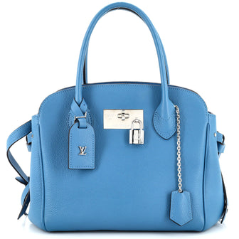 Louis Vuitton Milla Handbag Veau Nuage Calfskin MM