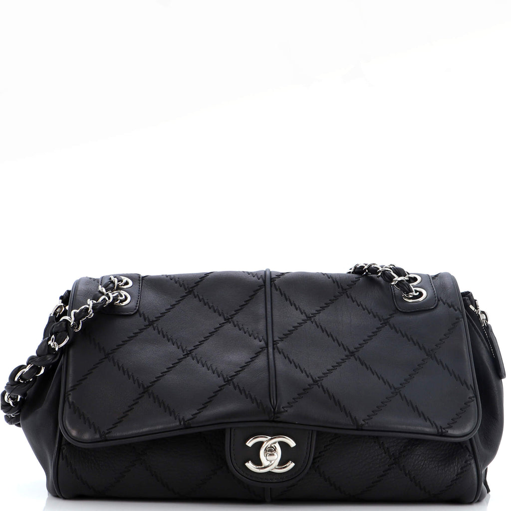 CHANEL エスパ Chanel Ultimate Stitch Side Zip Flap Bag Quilted Calfskin Large