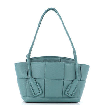 Bottega Veneta Arco Bag Maxi Intrecciato Leather Small