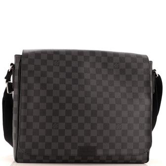 Louis Vuitton District Messenger Bag Damier Graphite GM