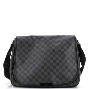 Louis Vuitton Daniel Messenger Bag Damier Graphite GM