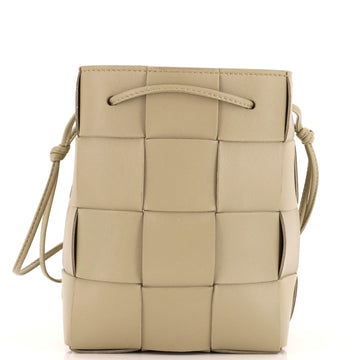 Bottega Veneta Cassette Bucket Bag Maxi Intrecciato Leather Small
