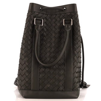 Bottega Veneta Drawstring Shoulder Bucket Backpack Intrecciato Nappa