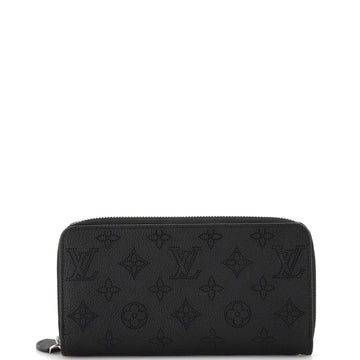 Louis Vuitton Zippy Wallet Mahina Leather