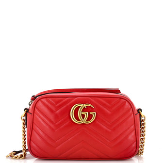 Gucci GG Marmont Shoulder Bag Matelasse Leather Small