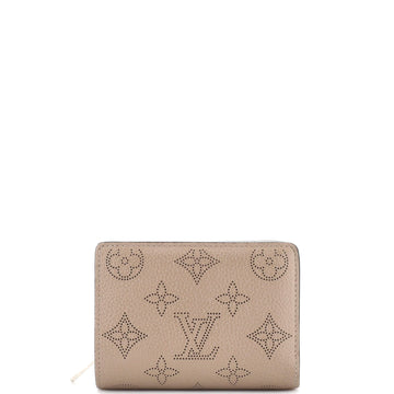 Louis Vuitton Clea Wallet Mahina Leather