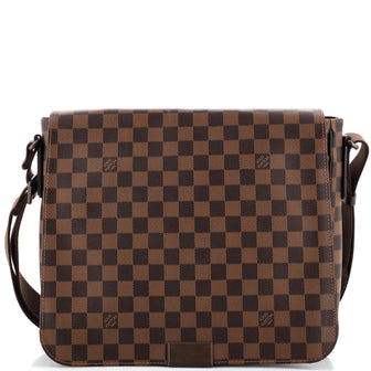 Louis Vuitton District Messenger Bag Damier MM