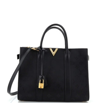 Louis Vuitton Very Tote Monogram Leather MM