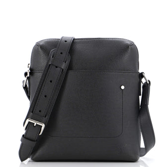Louis Vuitton Grigori Pochette Taiga Leather