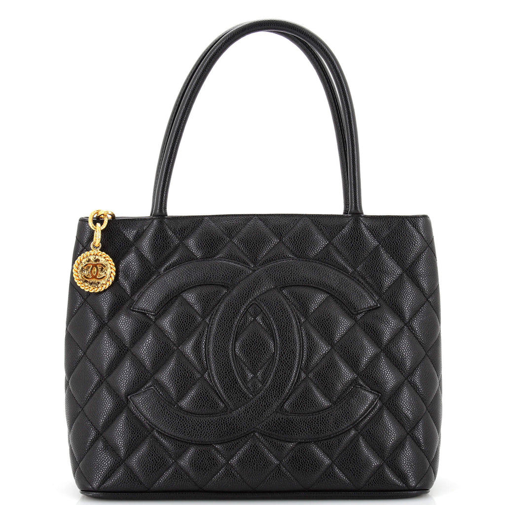 Medallion Tote Quilted Caviar / black