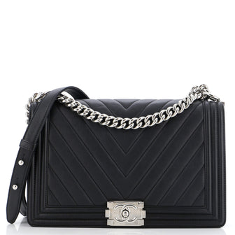 Chanel Boy Flap Bag Chevron Calfskin New Medium