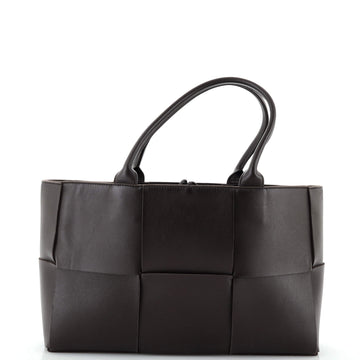 Bottega Veneta Arco Tote Maxi Intrecciato Leather Medium