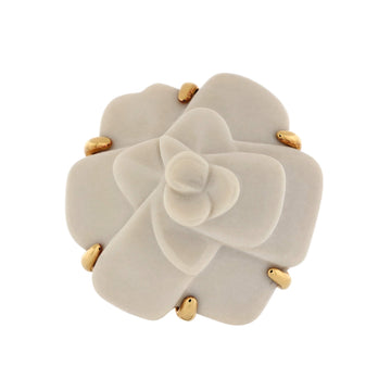 Chanel Camellia Ring 18K Yellow Gold and Agate