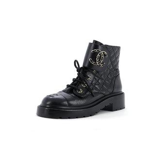 Chanel Women's Chain CC Cap Toe Lace Up Combat Boots Quilted Leather