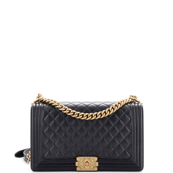 Chanel Boy Flap Bag Quilted Caviar New Medium