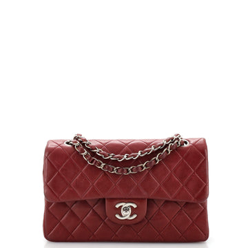 Chanel Vintage Classic Double Flap Bag Quilted Lambskin Medium