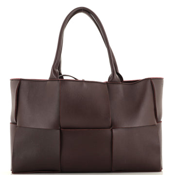 Bottega Veneta Arco Tote Maxi Intrecciato Leather Medium