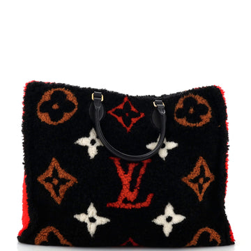 Louis Vuitton OnTheGo Tote Monogram Giant Teddy Fleece GM