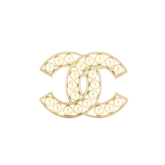 Chanel CC Brooch Metal with Faux Pearls