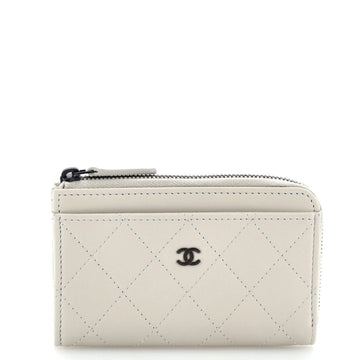 Chanel Zip Around Card Holder Quilted Lambskin
