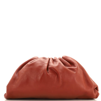 Bottega Veneta The Pouch Leather Teen
