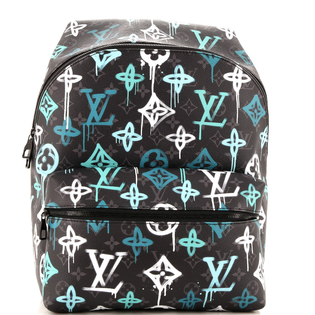 discovery backpack pm louis vuitton LV Bag Prsnlplg color hardware brings classic elegance to the discovery backpacks modern lines Louis Vuitton Discovery Backpack PM