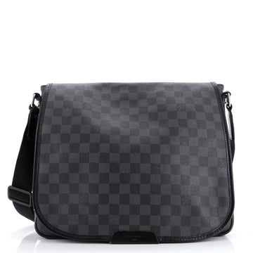Louis Vuitton Daniel Messenger Bag Damier Graphite MM