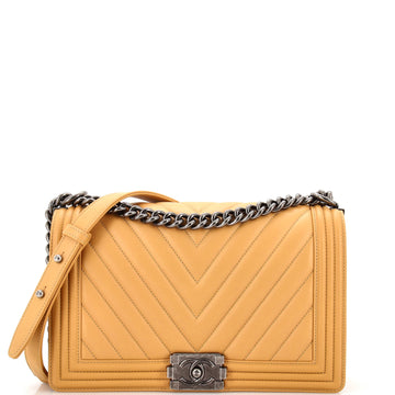 Chanel Boy Flap Bag Chevron Lambskin New Medium
