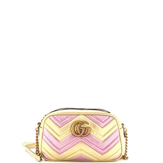 Gucci GG Marmont Shoulder Bag Matelasse Leather Small