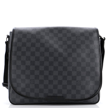 Louis Vuitton Daniel Messenger Bag Damier Graphite MM