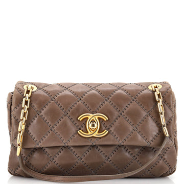 Chanel Retro Chain Flap Bag Quilted Leather Medium