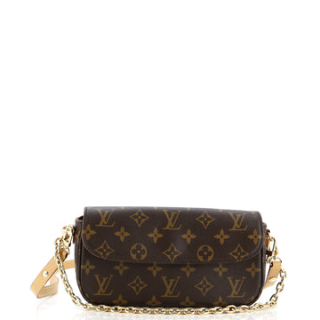 Louis Vuitton Ivy Wallet on Chain Monogram Canvas