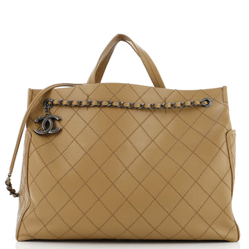 Chanel CC Pocket Tote Quilted Calfskin Large