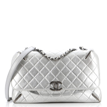 Chanel Paris-Cosmopolite CC Chain Flap Bag Quilted Lambskin Large