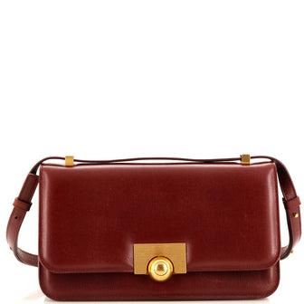 Bottega Veneta BV Classic Bag Textured Calfskin Medium