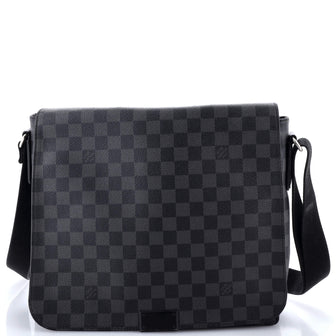 Louis Vuitton District Messenger Bag Damier Graphite MM