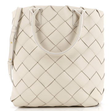 Bottega Veneta Maxi Cabat Tote Intrecciato Nappa 30