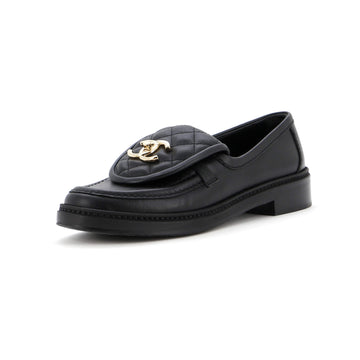 Chanel Women's CC Loafers Quilted Leather