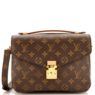 Louis Vuitton Pochette Metis Monogram Canvas