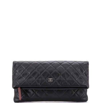 Chanel Beauty CC Clutch Quilted Caviar