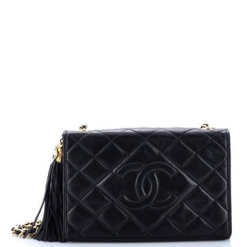 Chanel Vintage Diamond CC Flap Bag Quilted Lambskin Mini