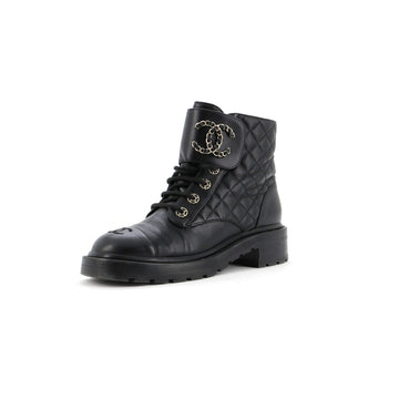 Chanel Women's Chain CC Cap Toe Lace Up Combat Boots Quilted Leather
