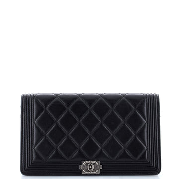Chanel Boy Wallet on Chain Quilted Lambskin