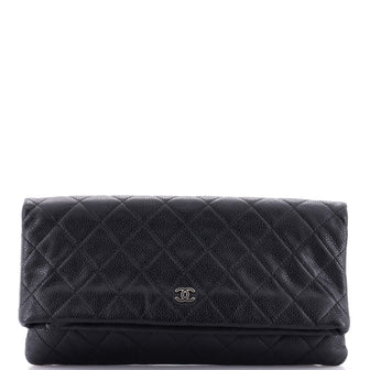 Chanel Beauty CC Clutch Quilted Caviar